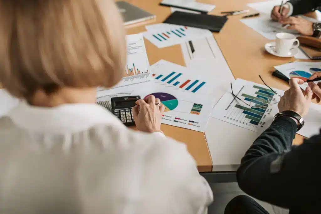 How To Master Your Email Marketing Analysis | Email Marketing | Amber Mountain Marketing Monitor Engagement Patterns